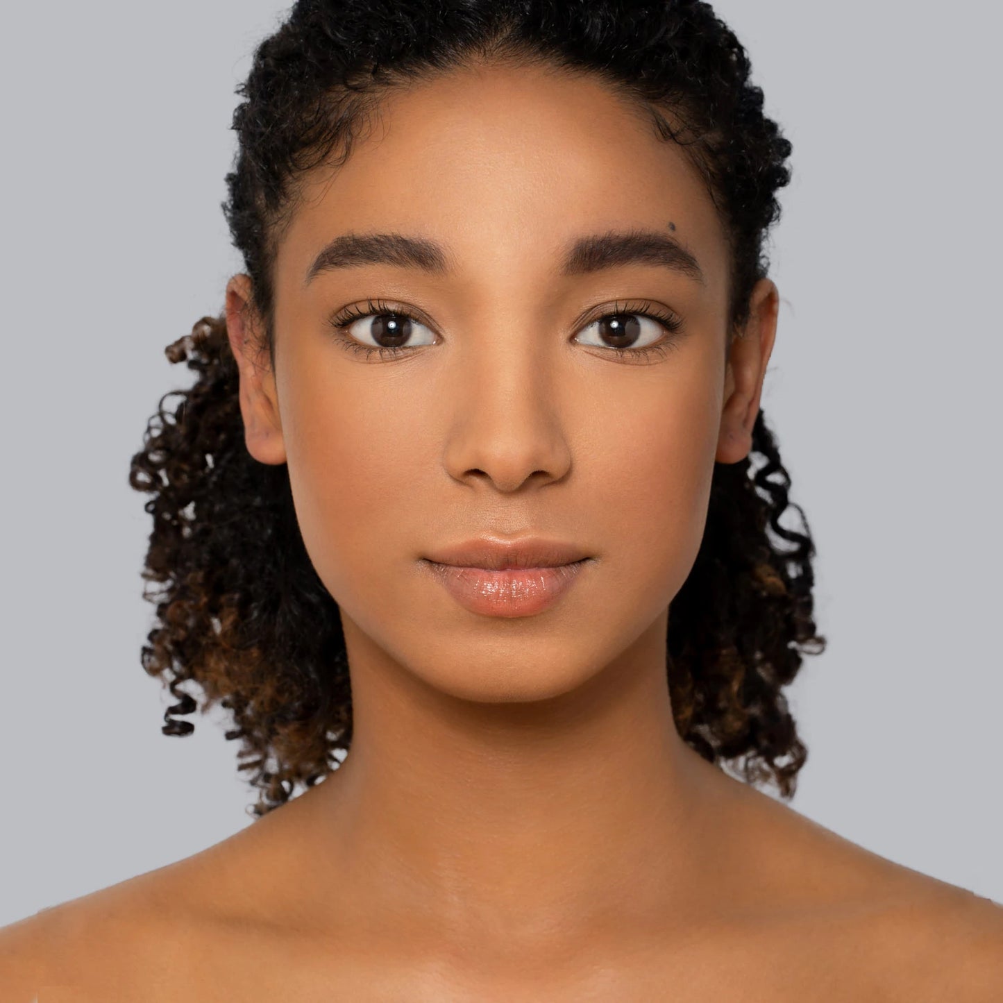 Concealer / Foundation - "6.0"