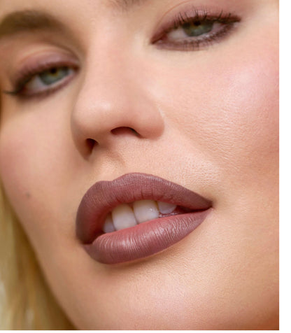 EYE/LIP MULTI-LINER: FIG