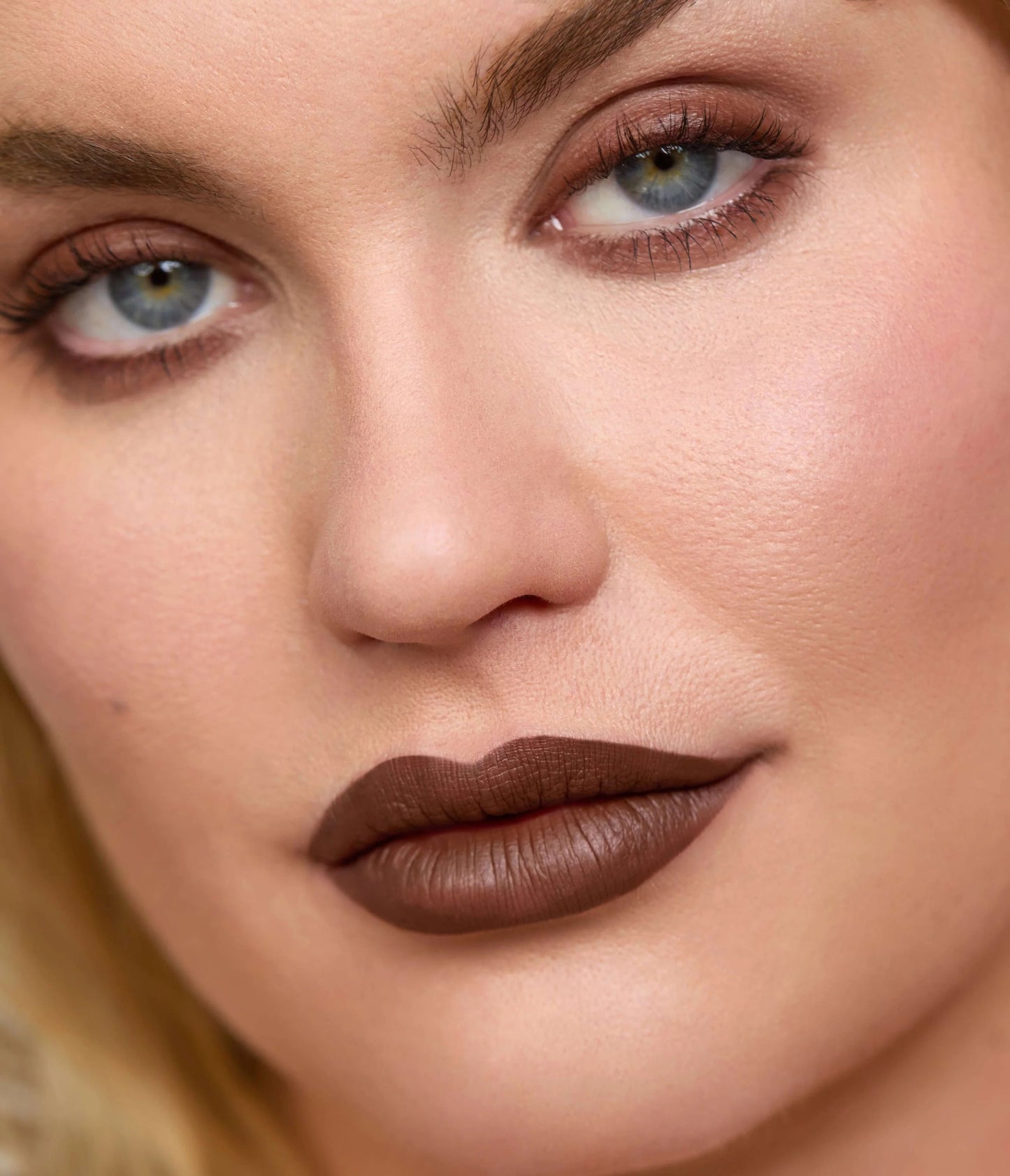 EYE/LIP MULTI-LINER: UMBER